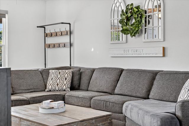 709 Valley Lane, Stockton, MO 65785