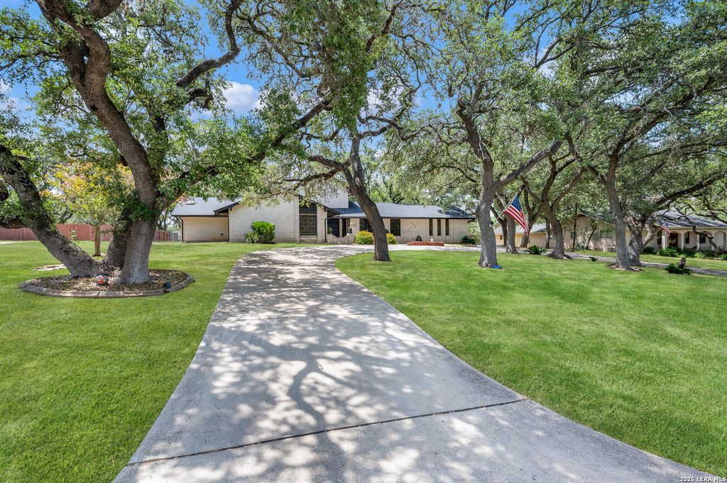 9328 Blazing Star Trl, San Antonio, TX 78266