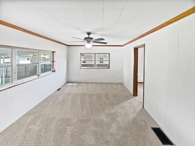 264 Lawrence Avenue, Columbus, OH 43228