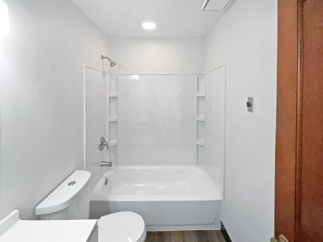 264 Lawrence Avenue, Columbus, OH 43228