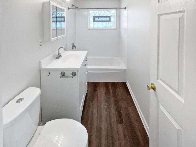 264 Lawrence Avenue, Columbus, OH 43228
