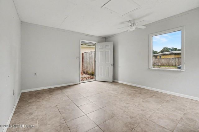4626 BURGUNDY Road N, Jacksonville, FL 32210