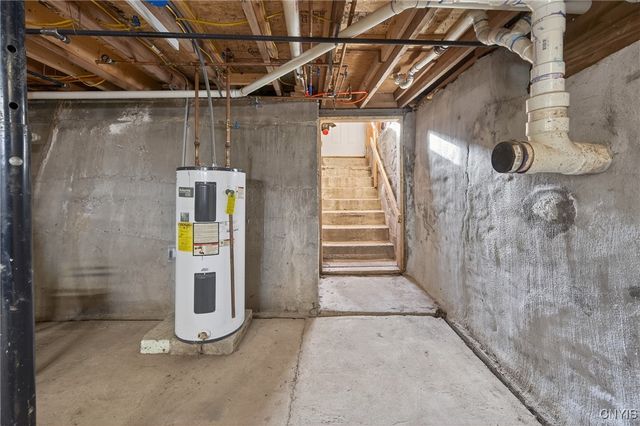 395 Furniss Station Road, Oswego, NY 13126