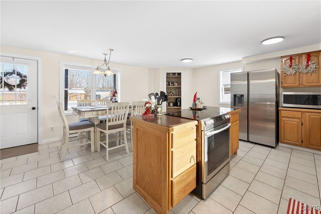 395 Furniss Station Road, Oswego, NY 13126