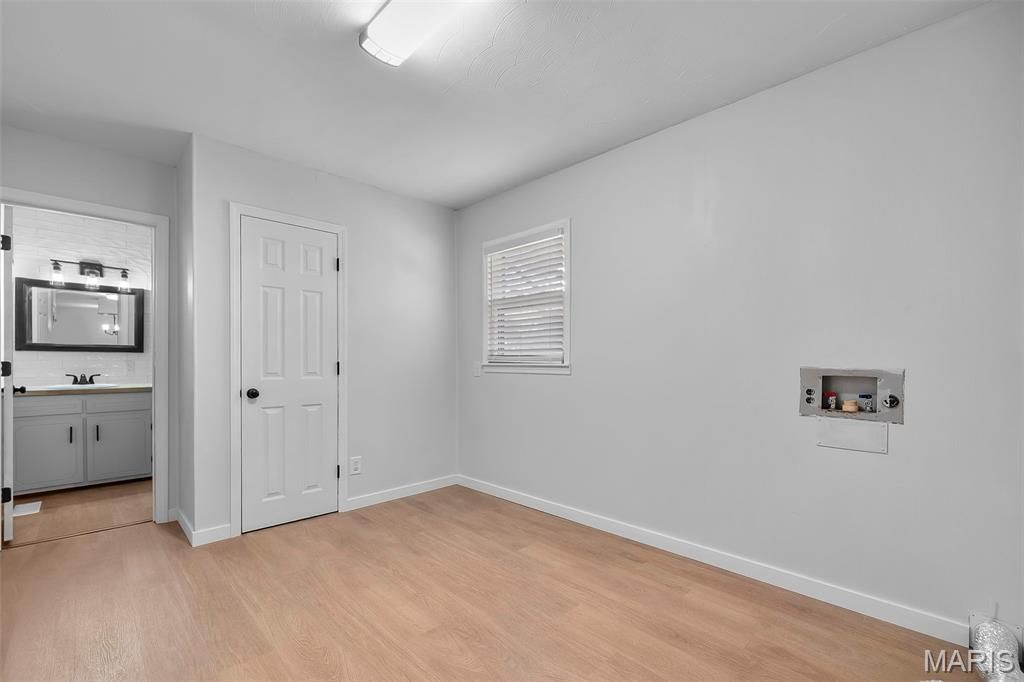 Image 17 of property listing at 5569 State Highway 72, Jackson, MO 63755