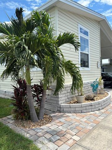 11147 102ND WAY 212, Largo, FL 33773
