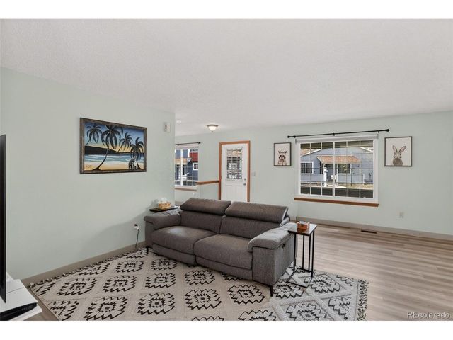 1734 W 101st Ave, Thornton, CO 80260