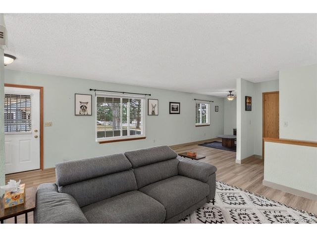 1734 W 101st Ave, Thornton, CO 80260