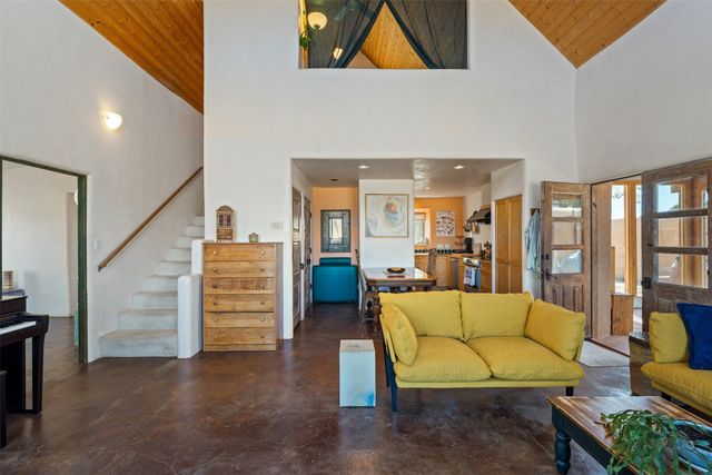 38 Old Rd., Lamy, NM 87540