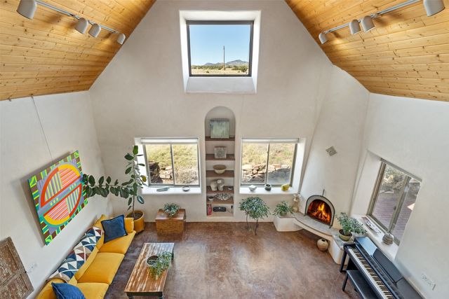 38 Old Rd., Lamy, NM 87540