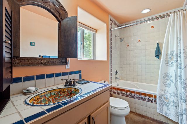 38 Old Rd., Lamy, NM 87540