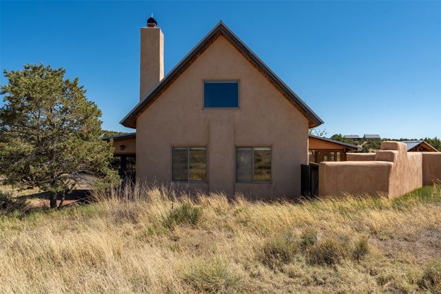 38 Old Rd., Lamy, NM 87540