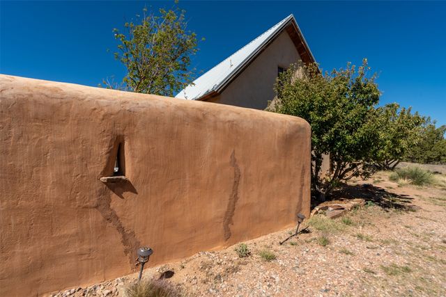 38 Old Rd., Lamy, NM 87540