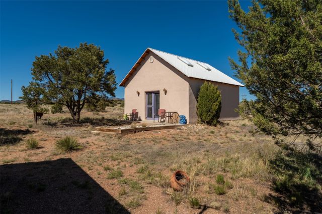 38 Old Rd., Lamy, NM 87540