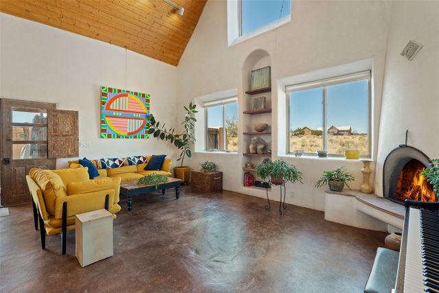 38 Old Rd., Lamy, NM 87540