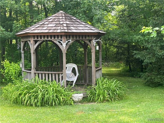 3927 Dickersonville Road, Porter, NY 14131