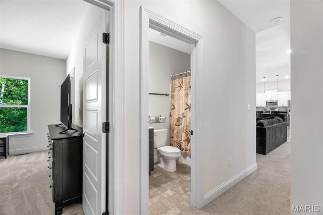 584 Lakewood Drive, Moscow Mills, MO 63362