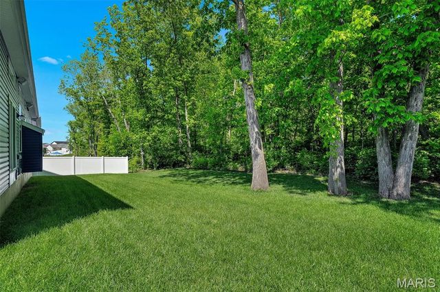 584 Lakewood Drive, Moscow Mills, MO 63362