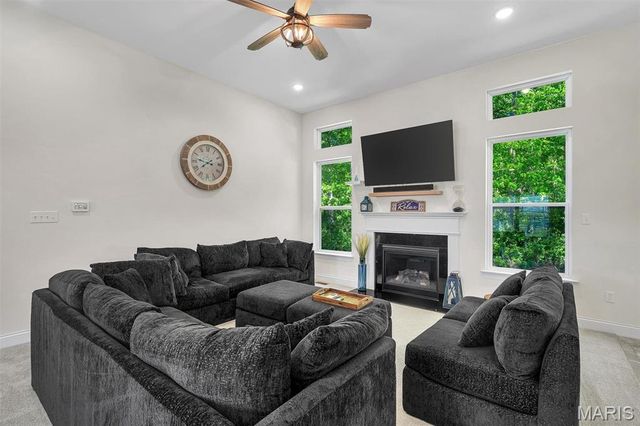 584 Lakewood Drive, Moscow Mills, MO 63362