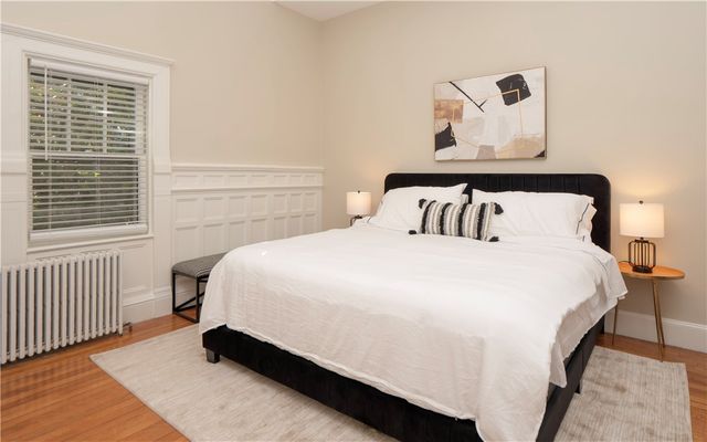 45 Ayrault Street 5, Newport, RI 02840