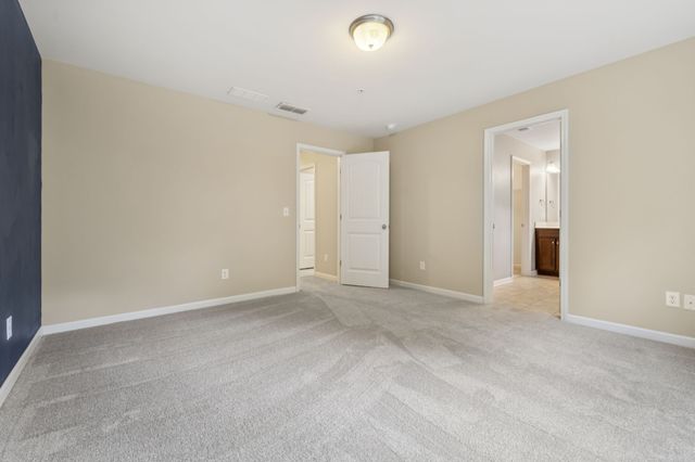 1001 Livingstone Ln, Mount Juliet, TN 37122