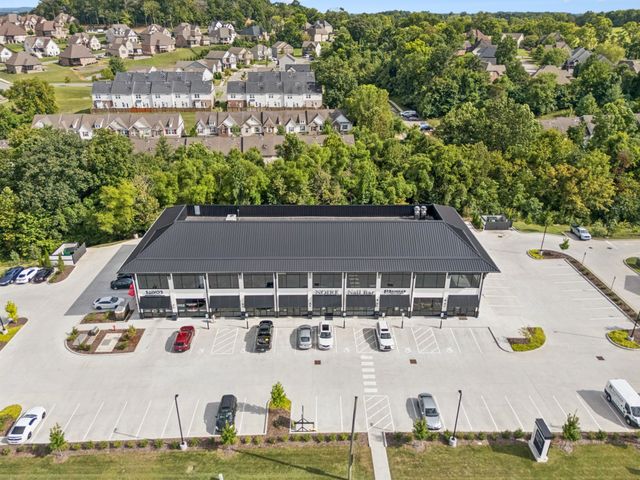 1001 Livingstone Ln, Mount Juliet, TN 37122