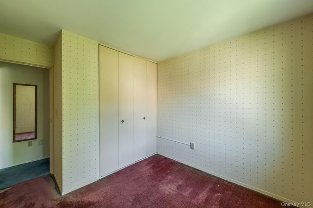8 Knightsbridge C, Poughkeepsie, NY 12603