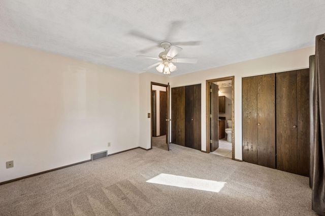 7102 Annapolis Lane N, Maple Grove, MN 55311