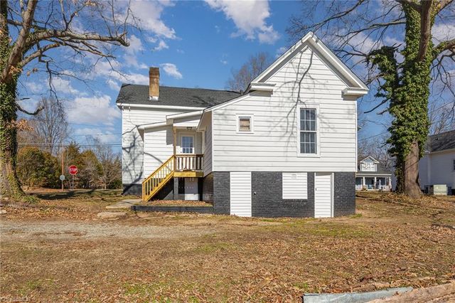 801 N Mebane Street, Burlington, NC 27217