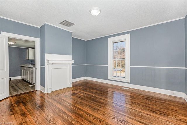 801 N Mebane Street, Burlington, NC 27217