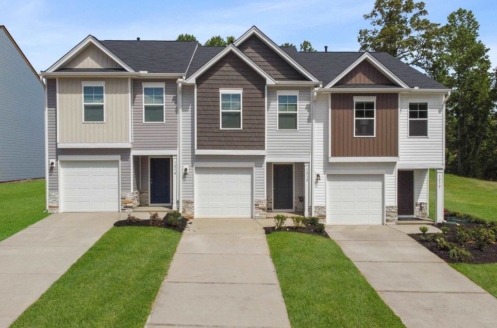 1297 Forestbrook Lane, Spartanburg, SC 29303
