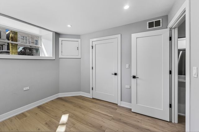 2451 N Albany Avenue G, Chicago, IL 60647