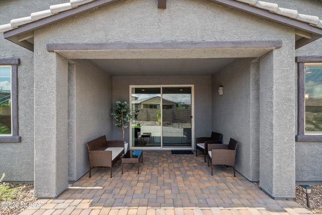 2300 W Alamo Spring Loop, Oro Valley, AZ 85742