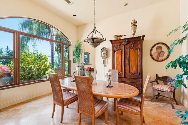 5411 Julietta Pl, Lincoln, CA 95648