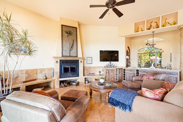 5411 Julietta Pl, Lincoln, CA 95648