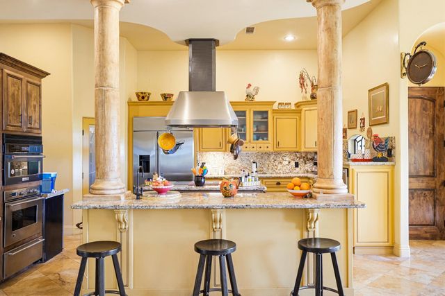 5411 Julietta Pl, Lincoln, CA 95648