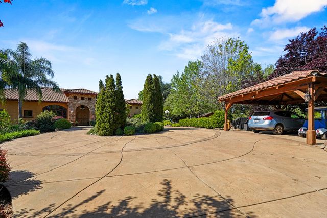 5411 Julietta Pl, Lincoln, CA 95648