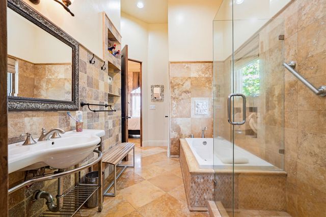 5411 Julietta Pl, Lincoln, CA 95648