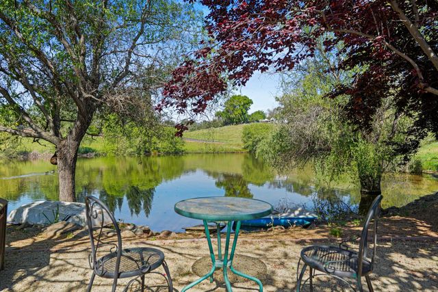 5411 Julietta Pl, Lincoln, CA 95648