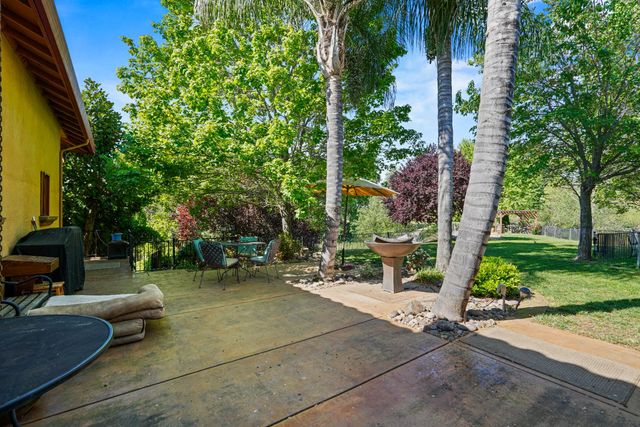 5411 Julietta Pl, Lincoln, CA 95648