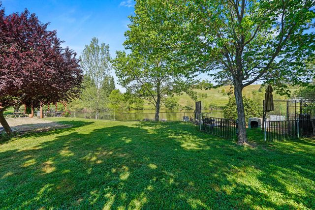 5411 Julietta Pl, Lincoln, CA 95648