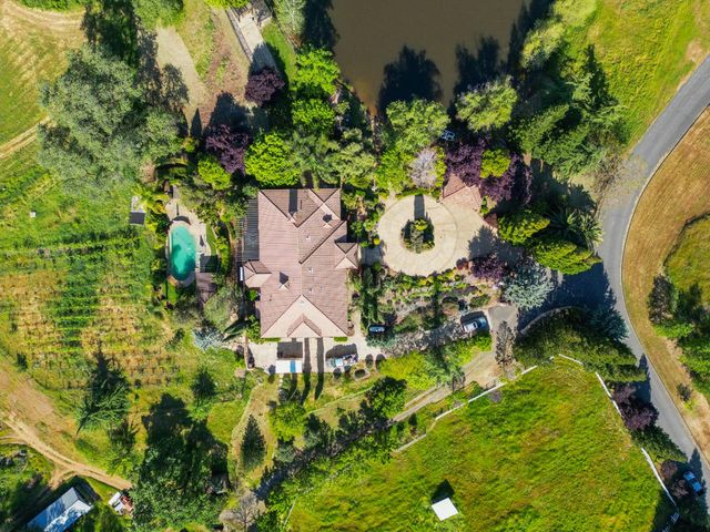 5411 Julietta Pl, Lincoln, CA 95648