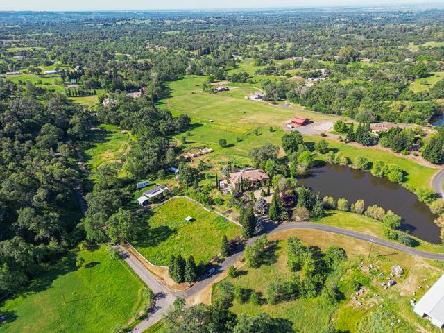 5411 Julietta Pl, Lincoln, CA 95648