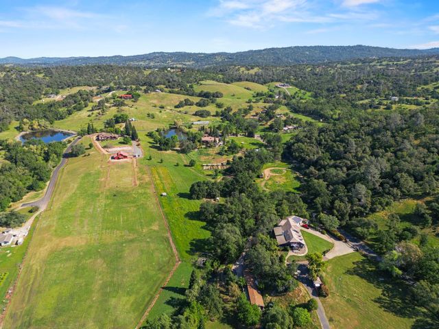 5411 Julietta Pl, Lincoln, CA 95648