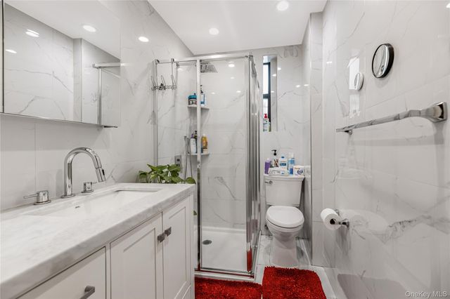 758 Brady Avenue 112, Bronx, NY 10462