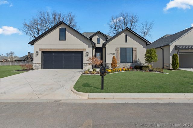 9613 E 119th Court S, Bixby, OK 74008