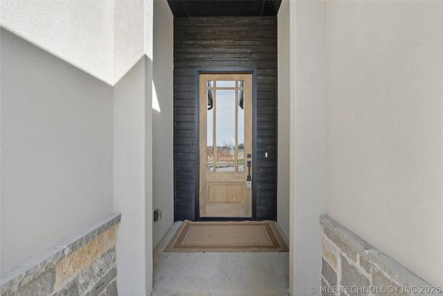 9613 E 119th Court S, Bixby, OK 74008