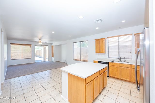 40930 N WILD WEST Trail, Anthem, AZ 85086