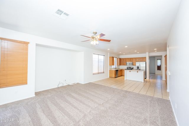 40930 N WILD WEST Trail, Anthem, AZ 85086
