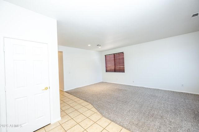 40930 N WILD WEST Trail, Anthem, AZ 85086